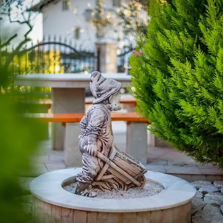 Maria * Kaštela